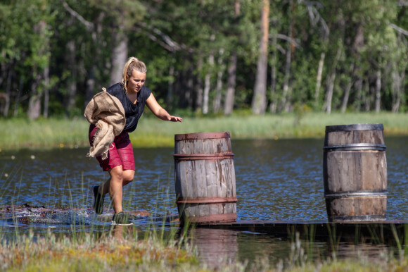 UTE: Hanna-Martine følte seg klar for å reise hjem da hun ble slått ut av «Farmen kjendis». Foto: Alex Iversen / TV 2 UTE: Hanna-Martine følte seg klar for å reise hjem da hun ble slått ut av «Farmen kjendis». Foto: Alex Iversen / TV 2